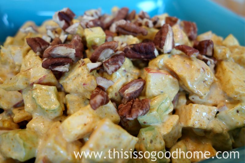 Curry Chicken Salad with Apples and Pecans // deliciousobsessions.com