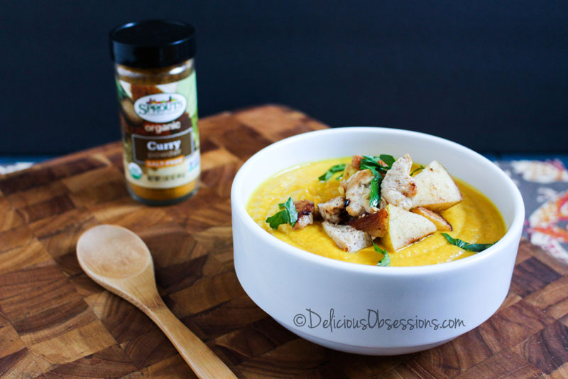 Curried Cauliflower Soup with Chicken and Apples :: Gluten-Free, Grain-Free, Dairy-Free // deliciousobsessions.com
