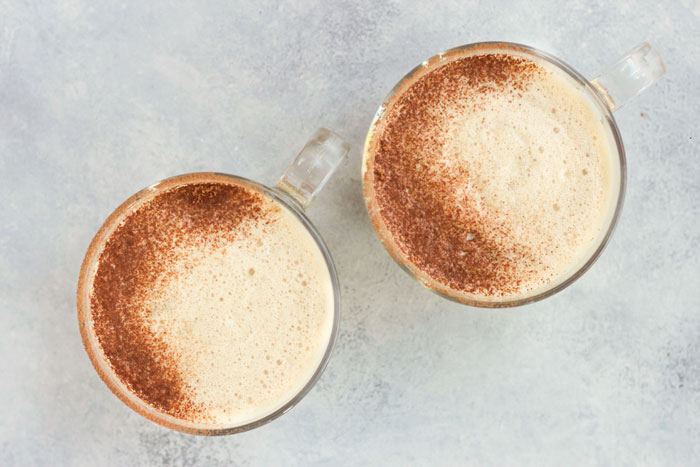 Golden Milk Hot Chocolate :: Dairy Free Option / deliciousobsessions.com