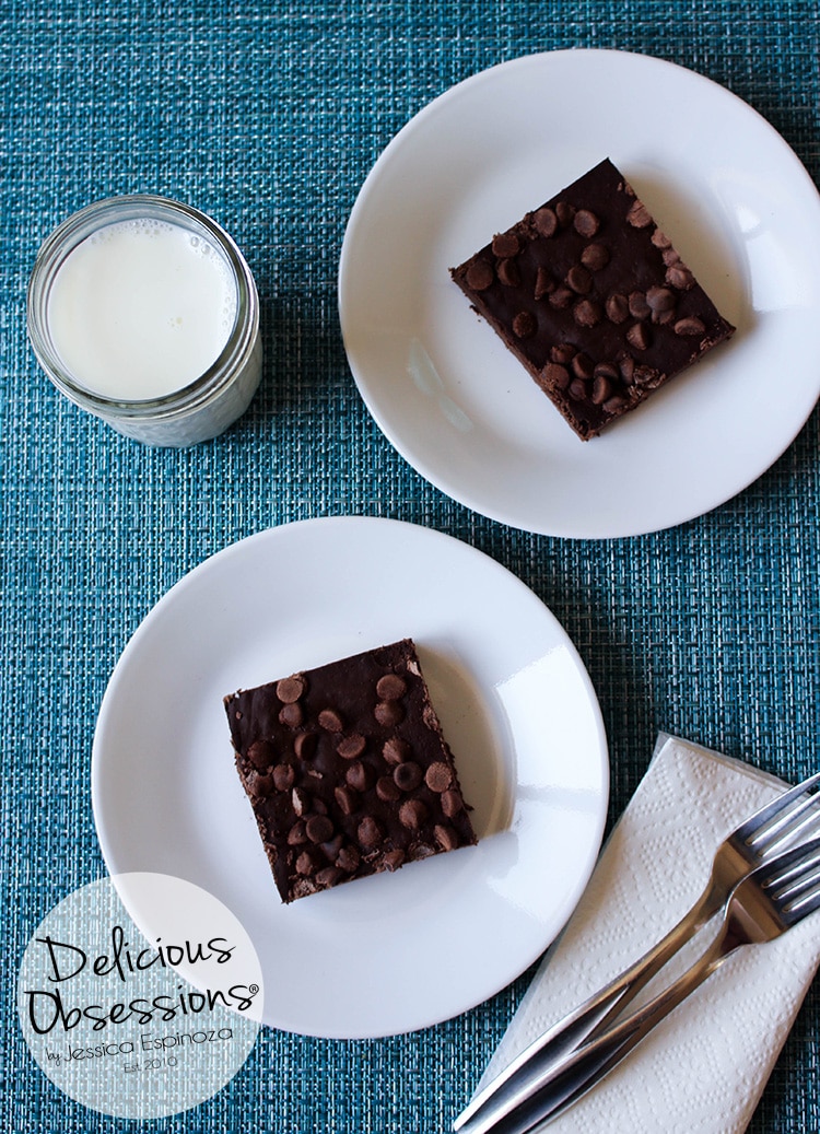 Death By Chocolate Blender Brownies, Version 2 :: Banana-Free, Gluten-Free, Grain-Free, Dairy-Free // www.deliciousobsessions.com