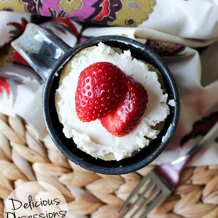 Easy Vanilla Mug Cake :: Gluten-Free, Grain-Free, Dairy-Free, Refined Sugar-Free // deliciousobsessions.com