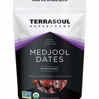 Terrasoul Superfoods Organic Medjool Dates, 2 Lbs - Soft Chewy Texture | Sweet Caramel Flavor | Farm Fresh